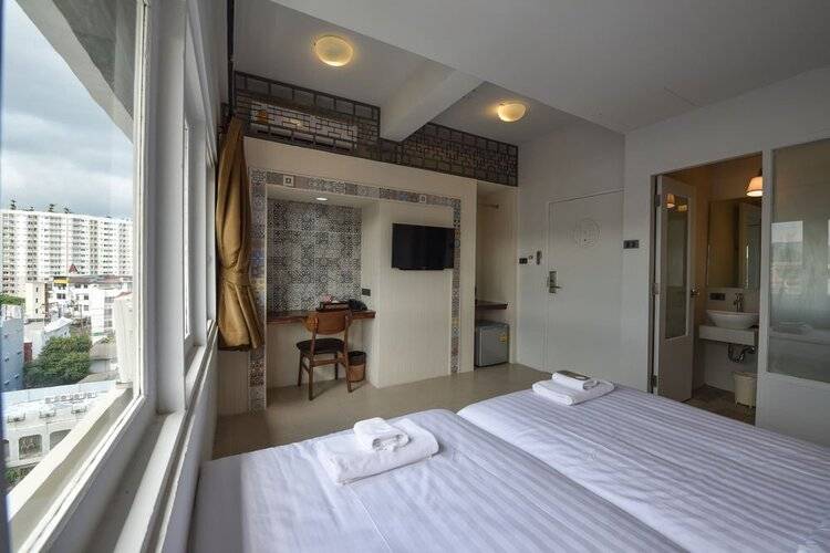 Phuket Montree Resotel
