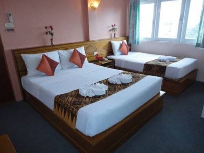 Phuket Montree Resotel