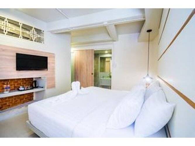 Phuket Montree Resotel