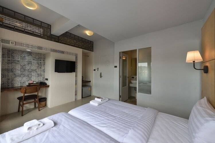 Phuket Montree Resotel