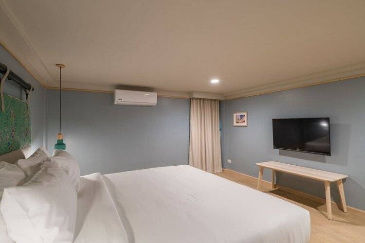 The Blanket Hotel