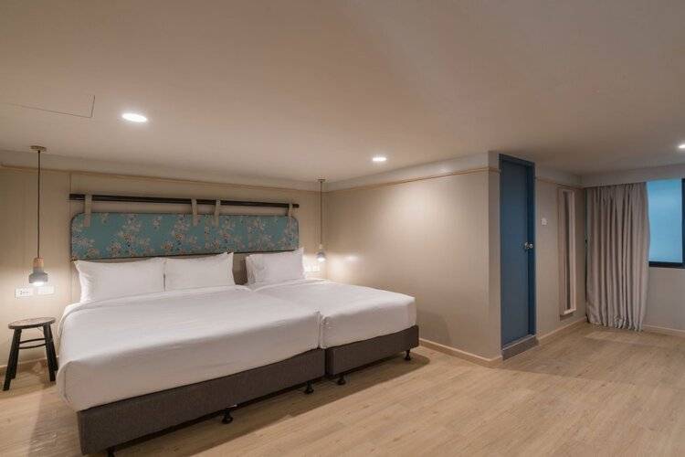 The Blanket Hotel