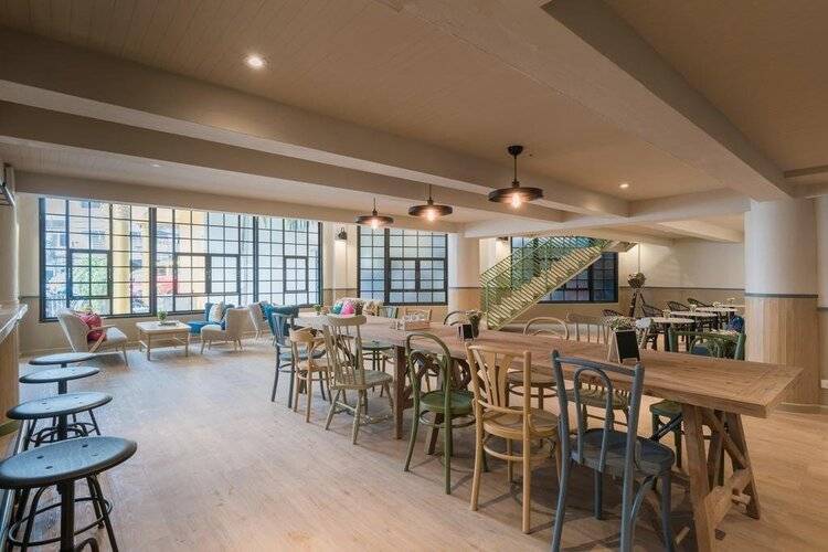 The Blanket Hotel