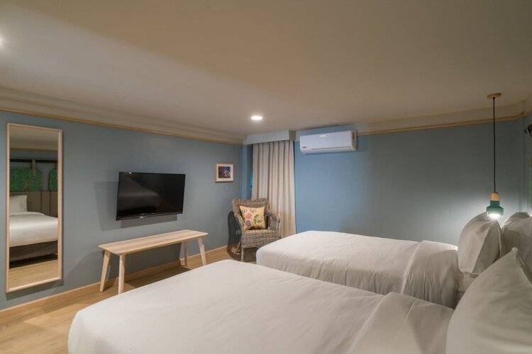 The Blanket Hotel