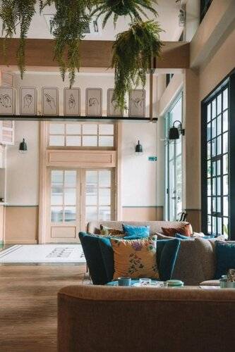 The Blanket Hotel