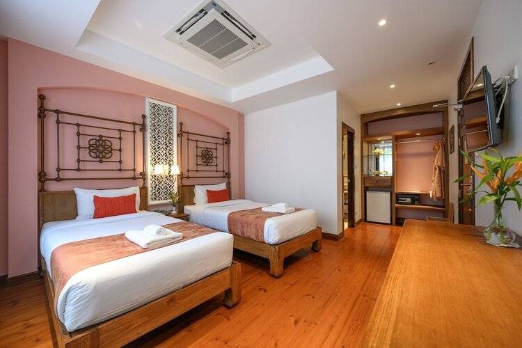 Woo Gallery and Boutique Hotel