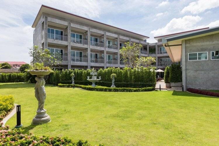 ZEN Rooms Takua Thung Road