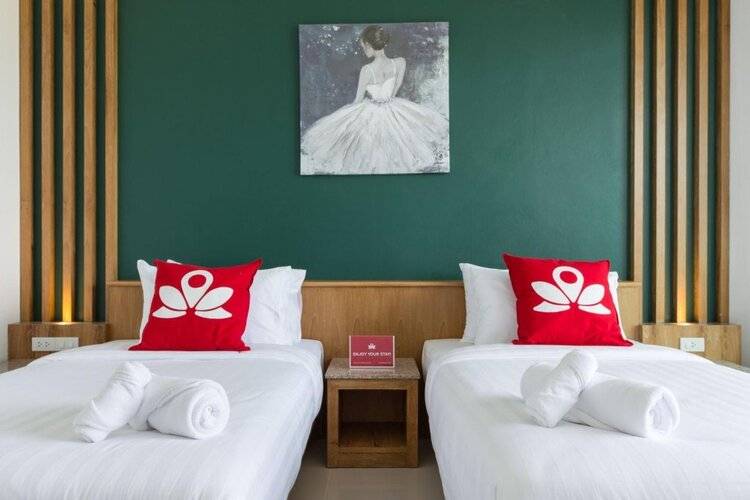 ZEN Rooms Takua Thung Road