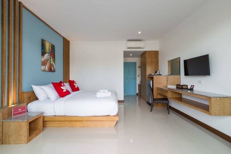 ZEN Rooms Takua Thung Road