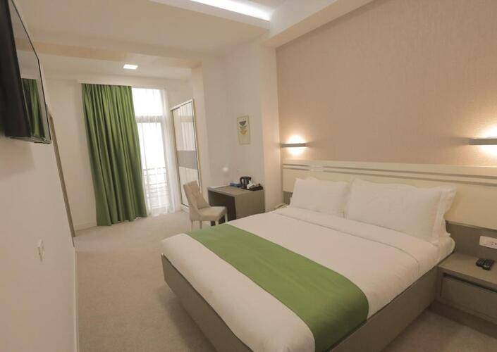 Dave Hotel (Дэйв Отель)