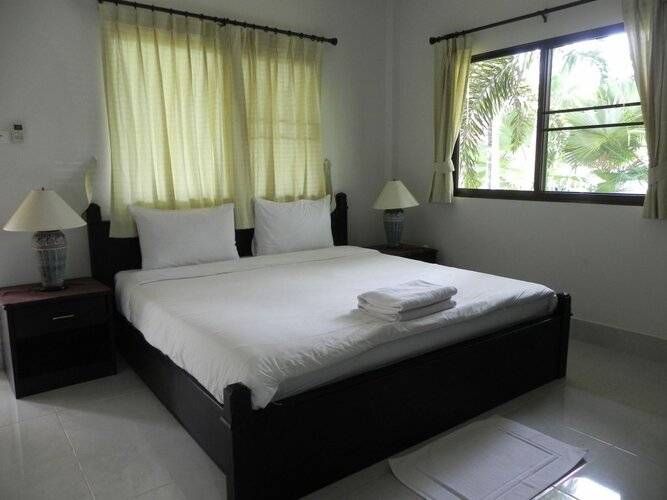 Naya Bungalow