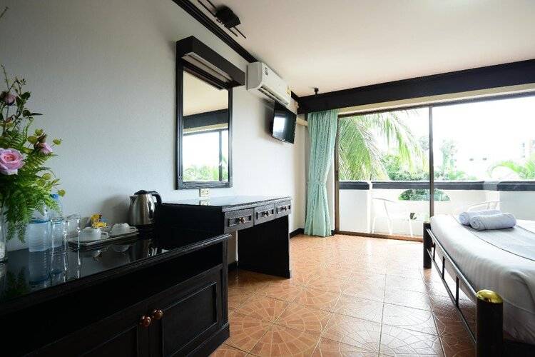 NR Nanai Patong