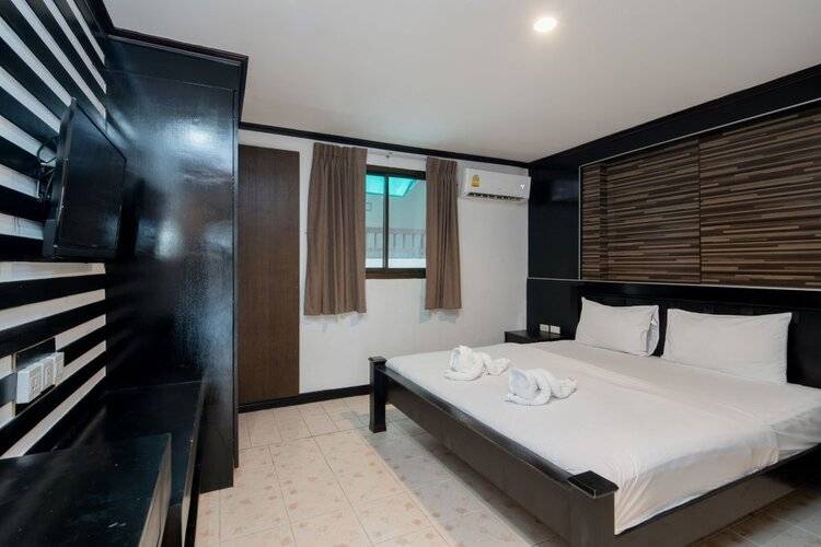 Royal Beach Residence