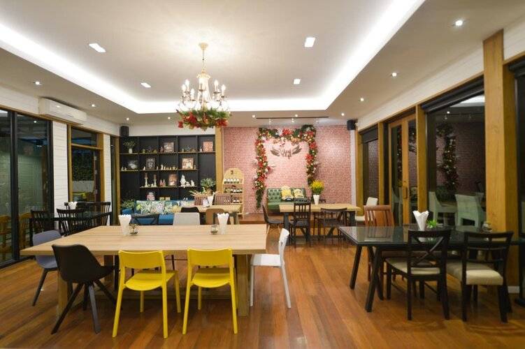 PhuketView Coffee and Resort