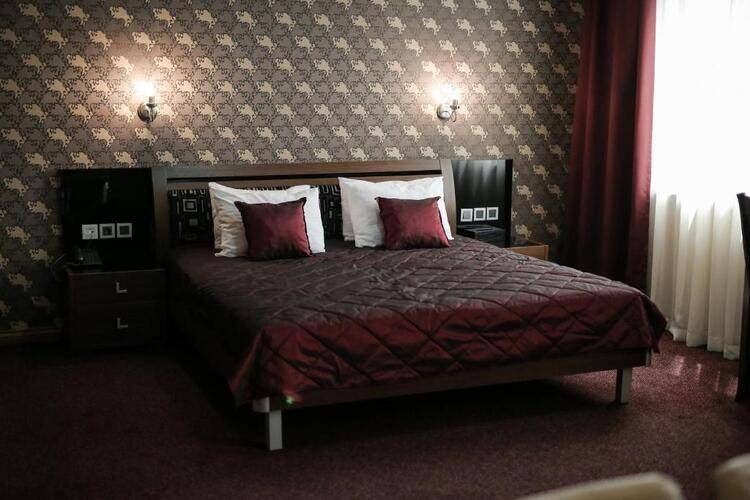 Onyx Hotel