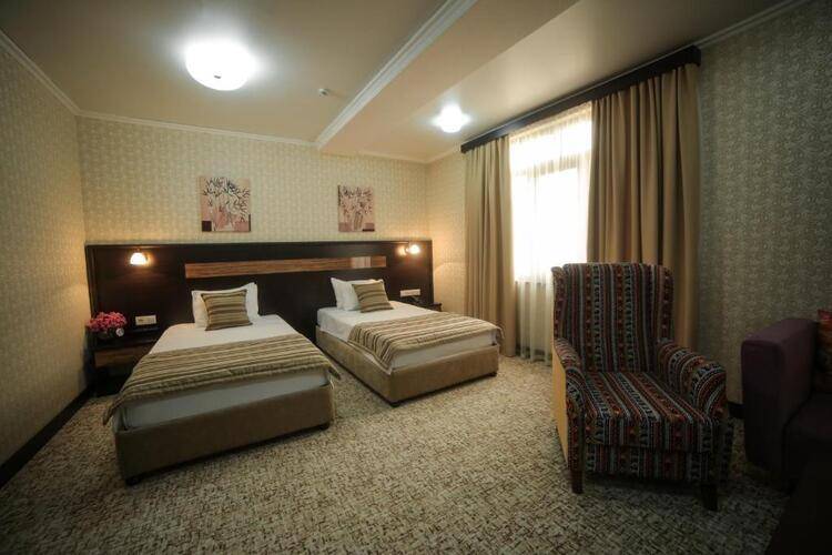 Onyx Hotel