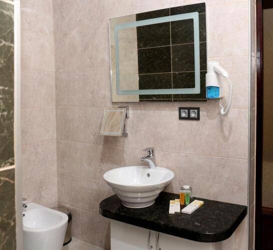 Onyx Hotel