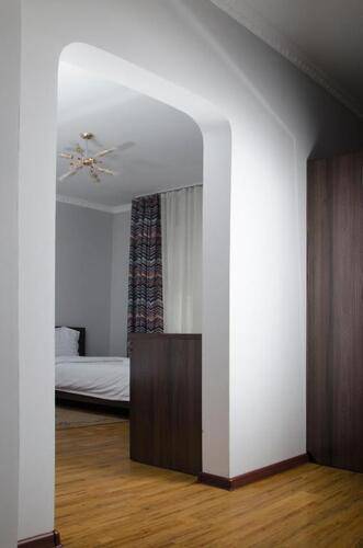 Soluxe Hotel