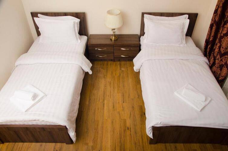 Soluxe Hotel