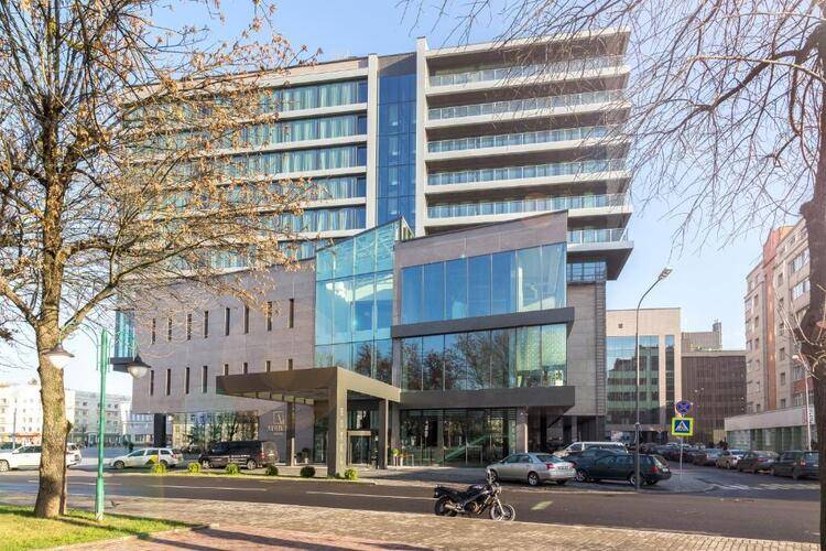 Atrium hotel