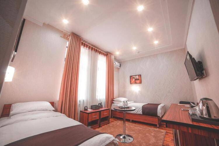 Asmald Palace Hotel
