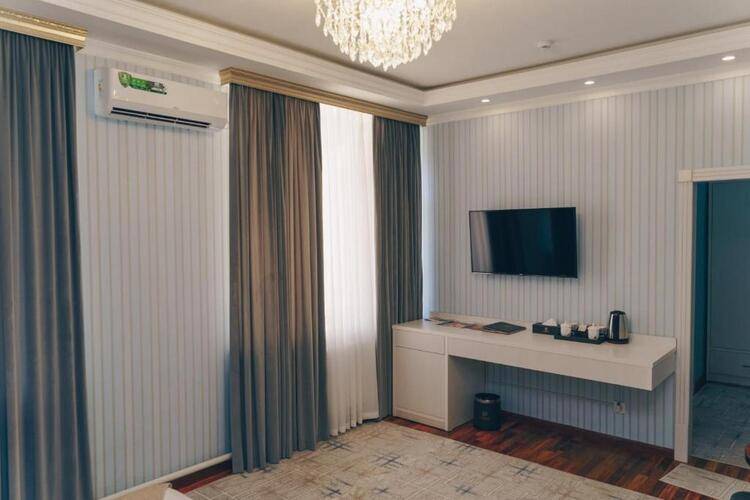Asmald Palace Hotel