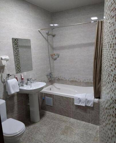 Ark Hotel