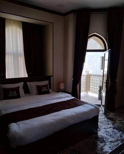 Ark Hotel