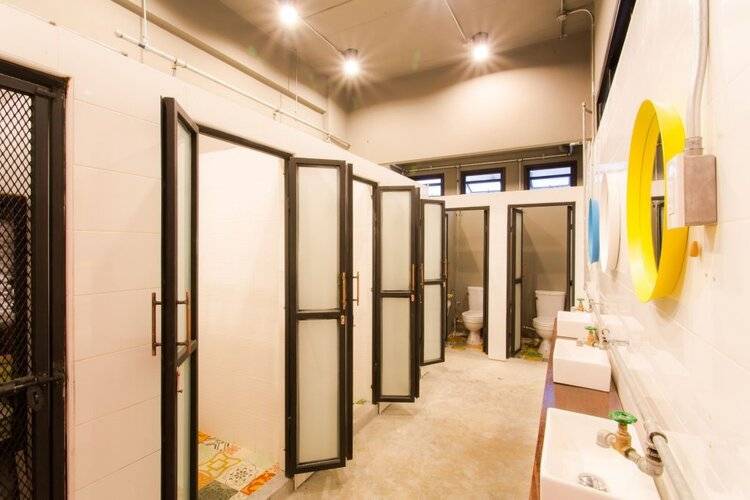 bloo Hostel