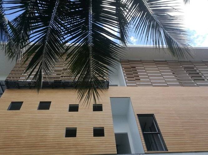 Book a Bed Poshtel - Hostel