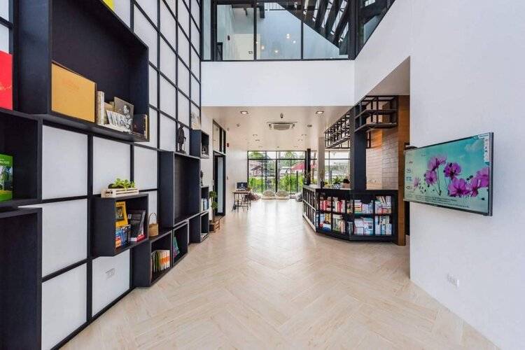 Book a Bed Poshtel - Hostel