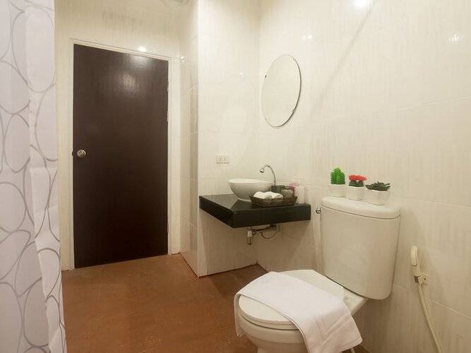Green Leaf Hostel