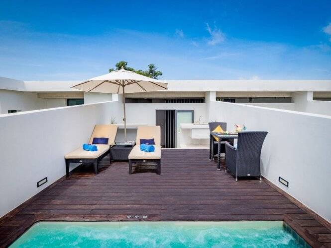 Absolute Twin Sands Resort & Spa