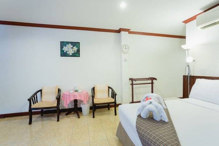 Rabbit Mansion Patong Hotel