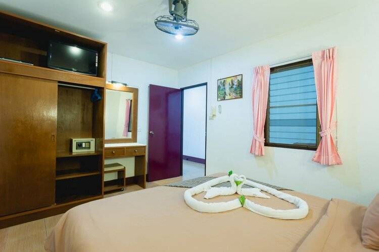Rabbit Mansion Patong Hotel