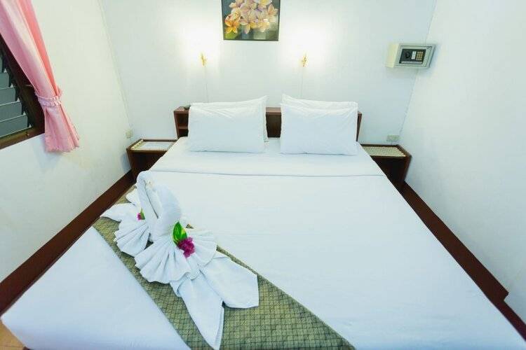 Rabbit Mansion Patong Hotel