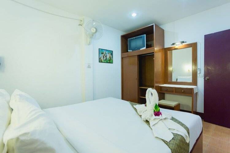 Rabbit Mansion Patong Hotel