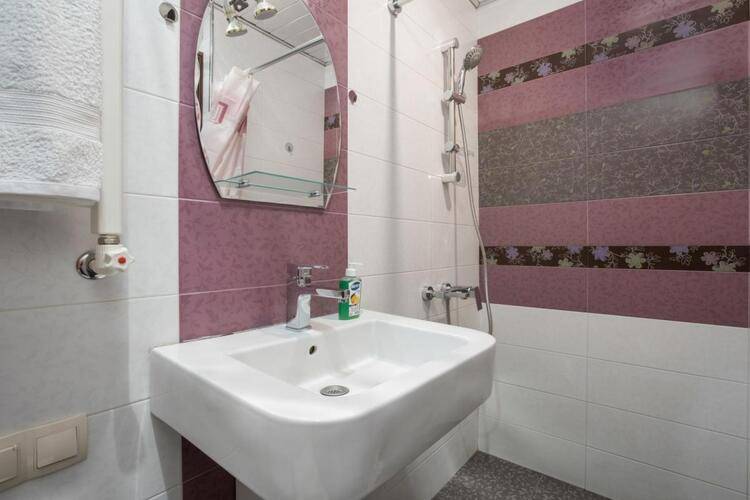 Stay Inn (Стей Инн) на проспекте Саят-Новы 33