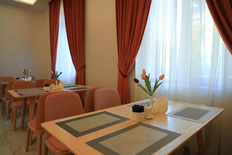 City Inn Hotel