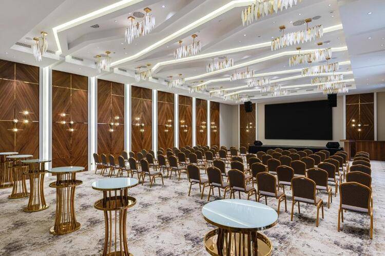 Frankfort Hotel & Spa