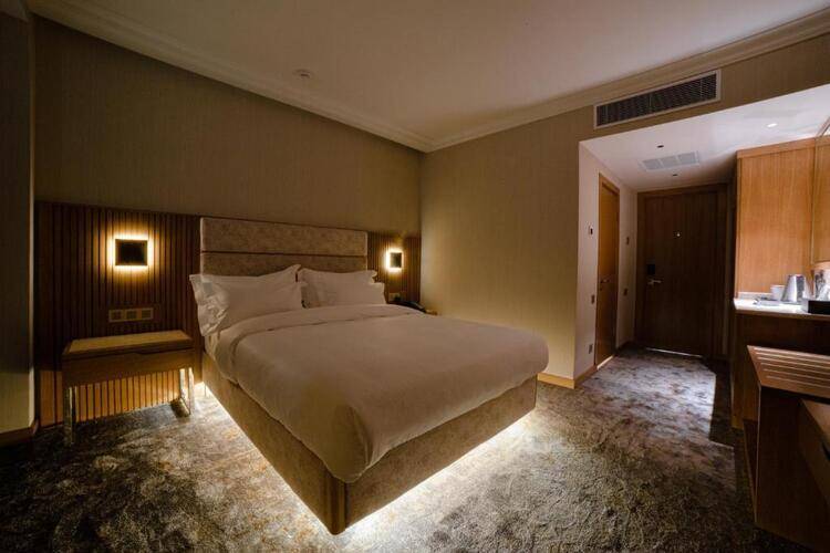 Frankfort Hotel & Spa