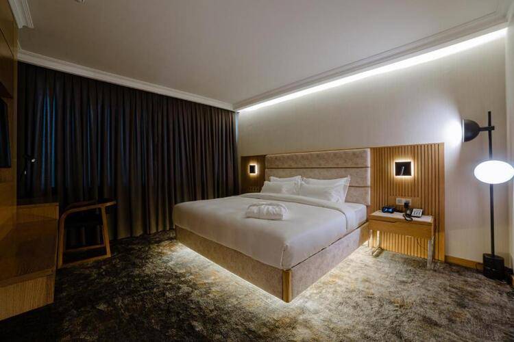 Frankfort Hotel & Spa