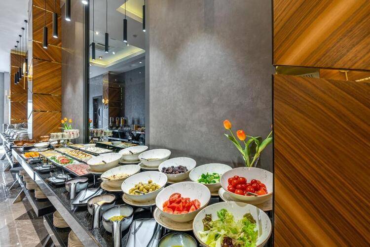 Frankfort Hotel & Spa