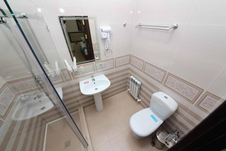 Globus Hotel