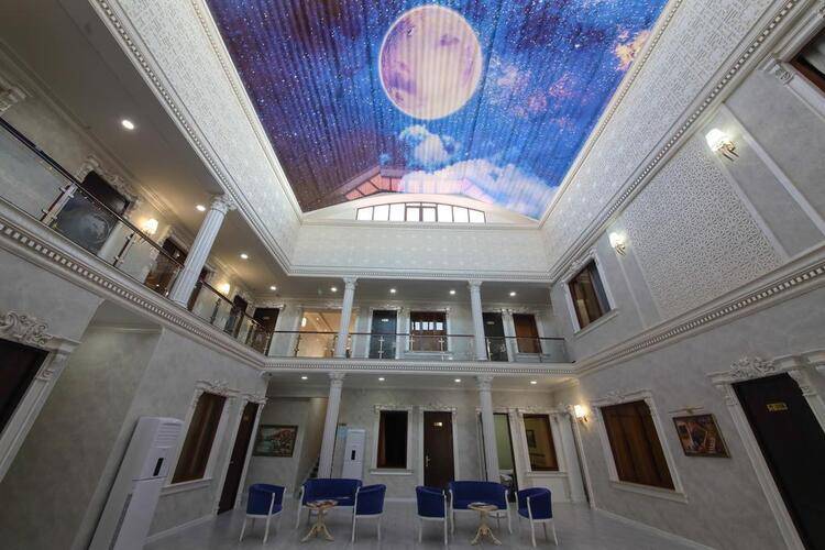 Globus Hotel
