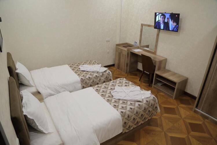 Hotel 1946 (Adults Only 8+)