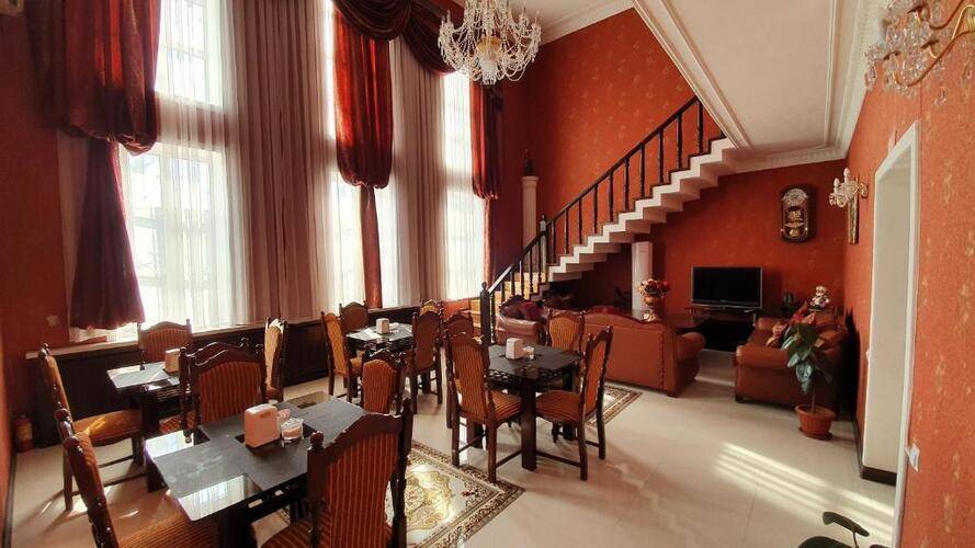 Sarbon Hotel