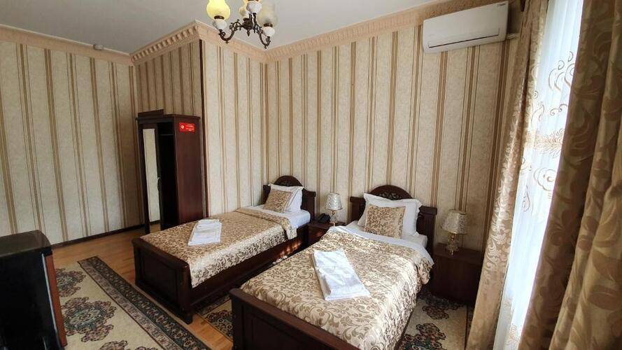 Sarbon Hotel