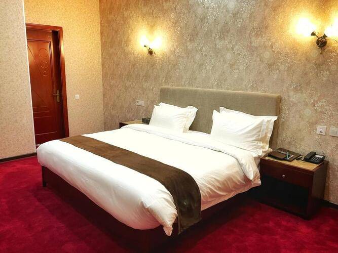 Aura Hotel