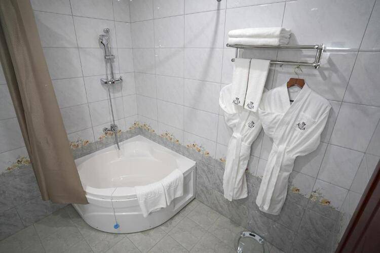 Aura Hotel